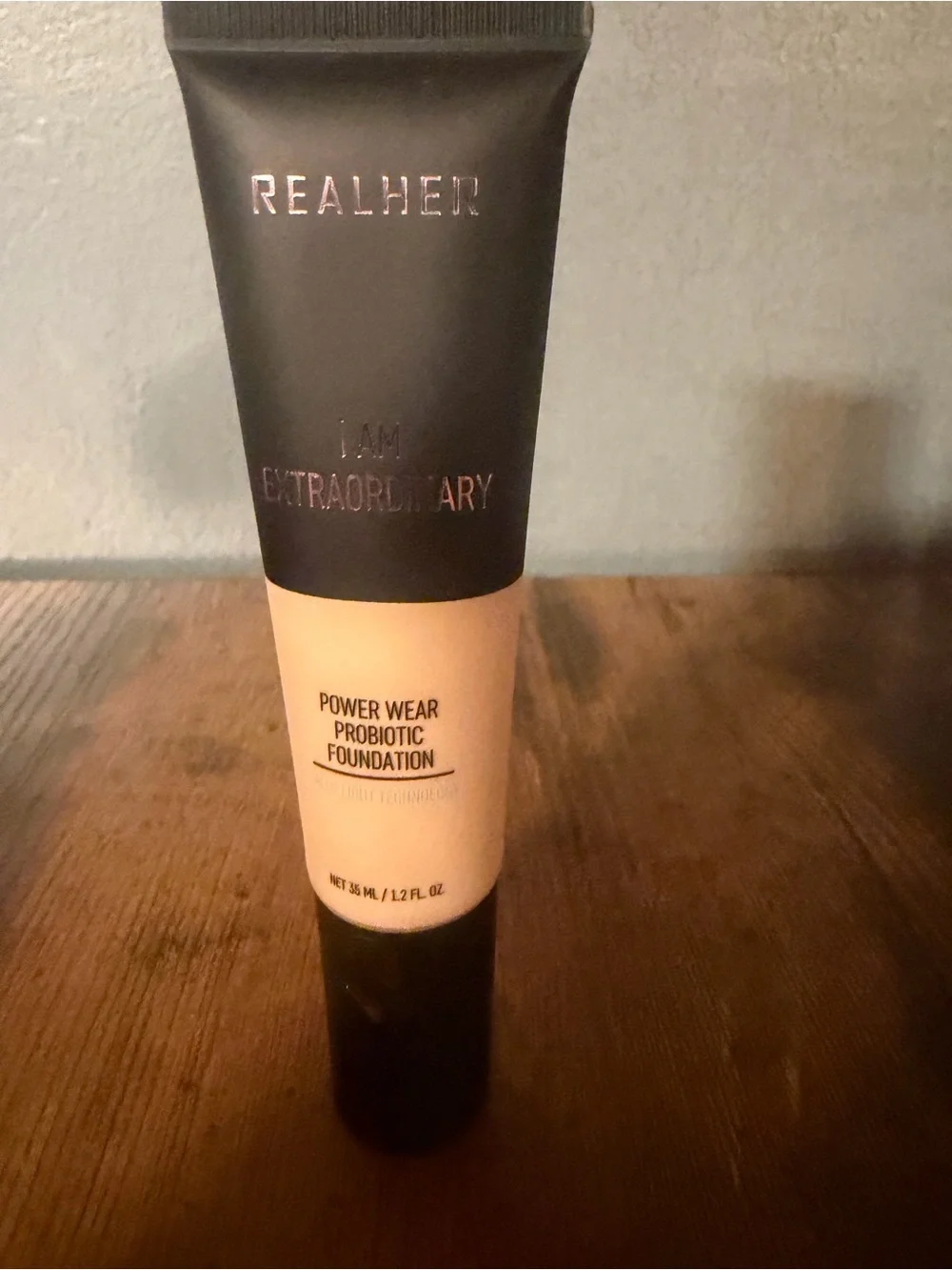 RealHer I Am Extraordinary Power Wear Probiotic Foundation/Porcelain-1.2 fl oz